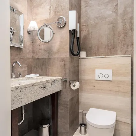 شقة So In سوبوت