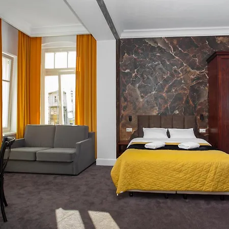 So In Appartement *